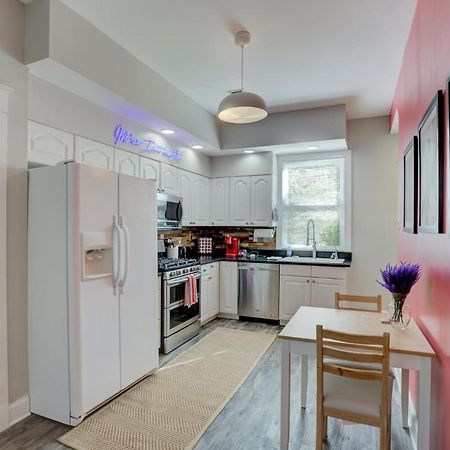 ממפיס Hip And Spacious Midtown Cottage Near Beale Street מראה חיצוני תמונה