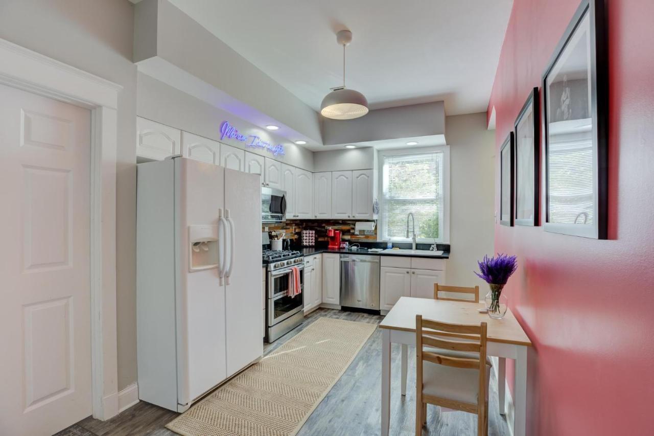 ממפיס Hip And Spacious Midtown Cottage Near Beale Street מראה חיצוני תמונה