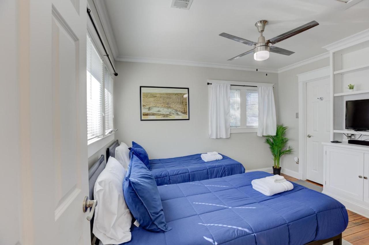 ממפיס Hip And Spacious Midtown Cottage Near Beale Street מראה חיצוני תמונה